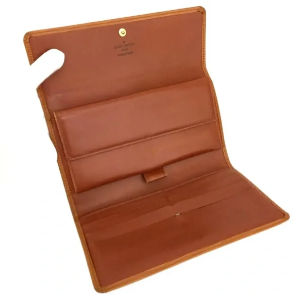 Authentic Louis Vuitton Epi Porte Tresor International Leather Trifold Wallet - Picture 5 of 8